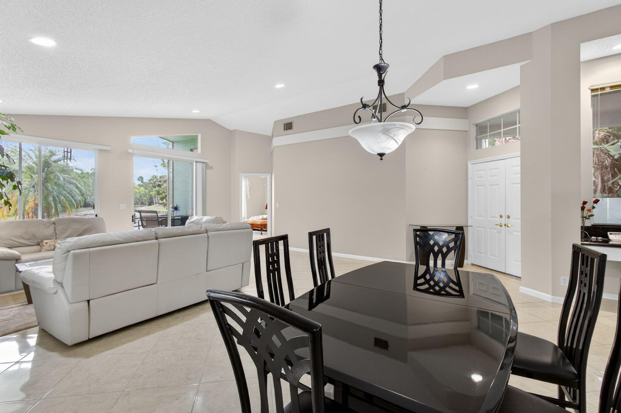 WATERS EDGE - Residential