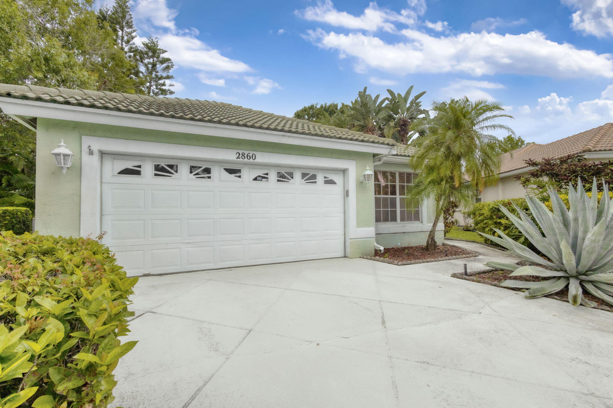 WATERS EDGE - Residential