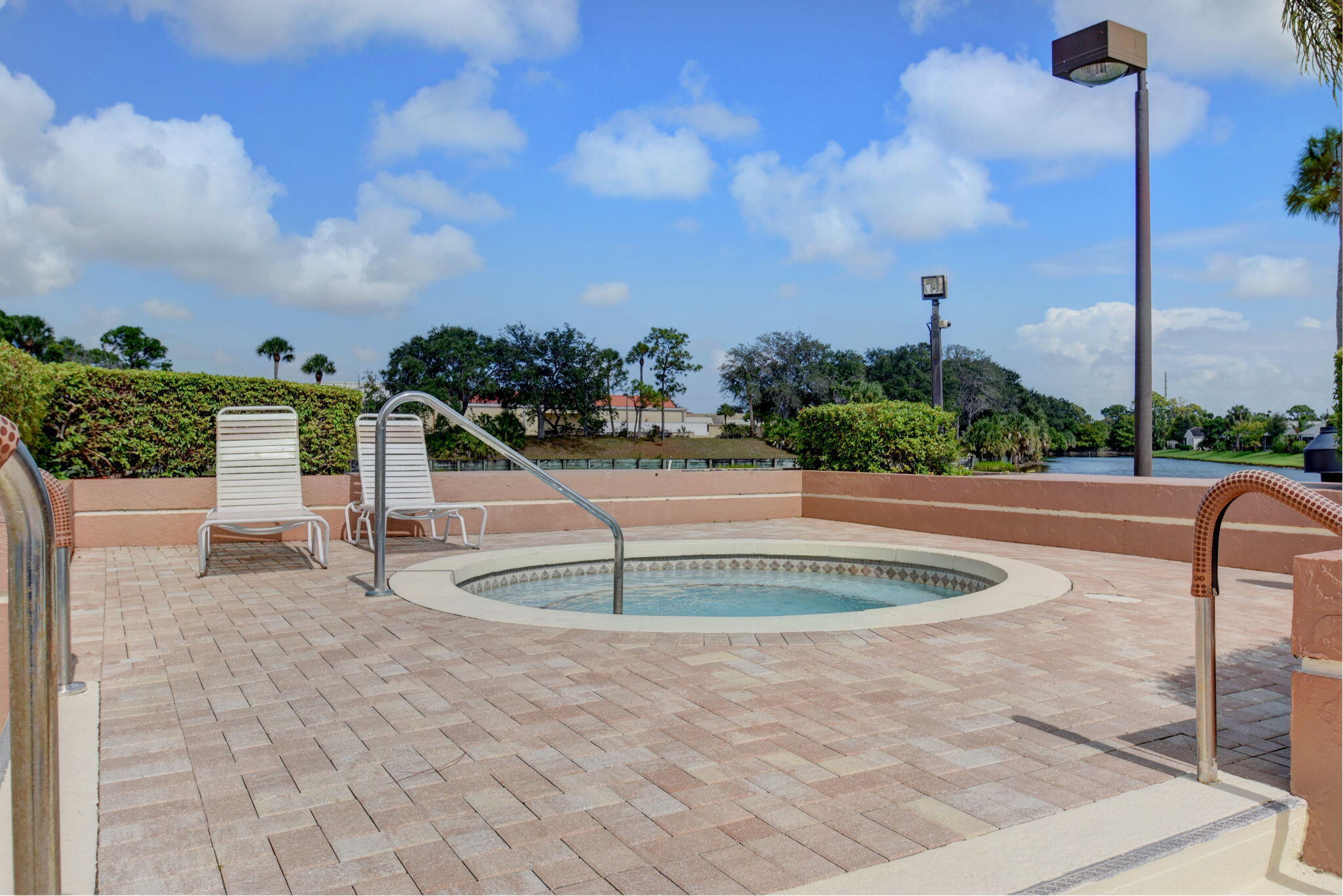 WATERS EDGE - Residential