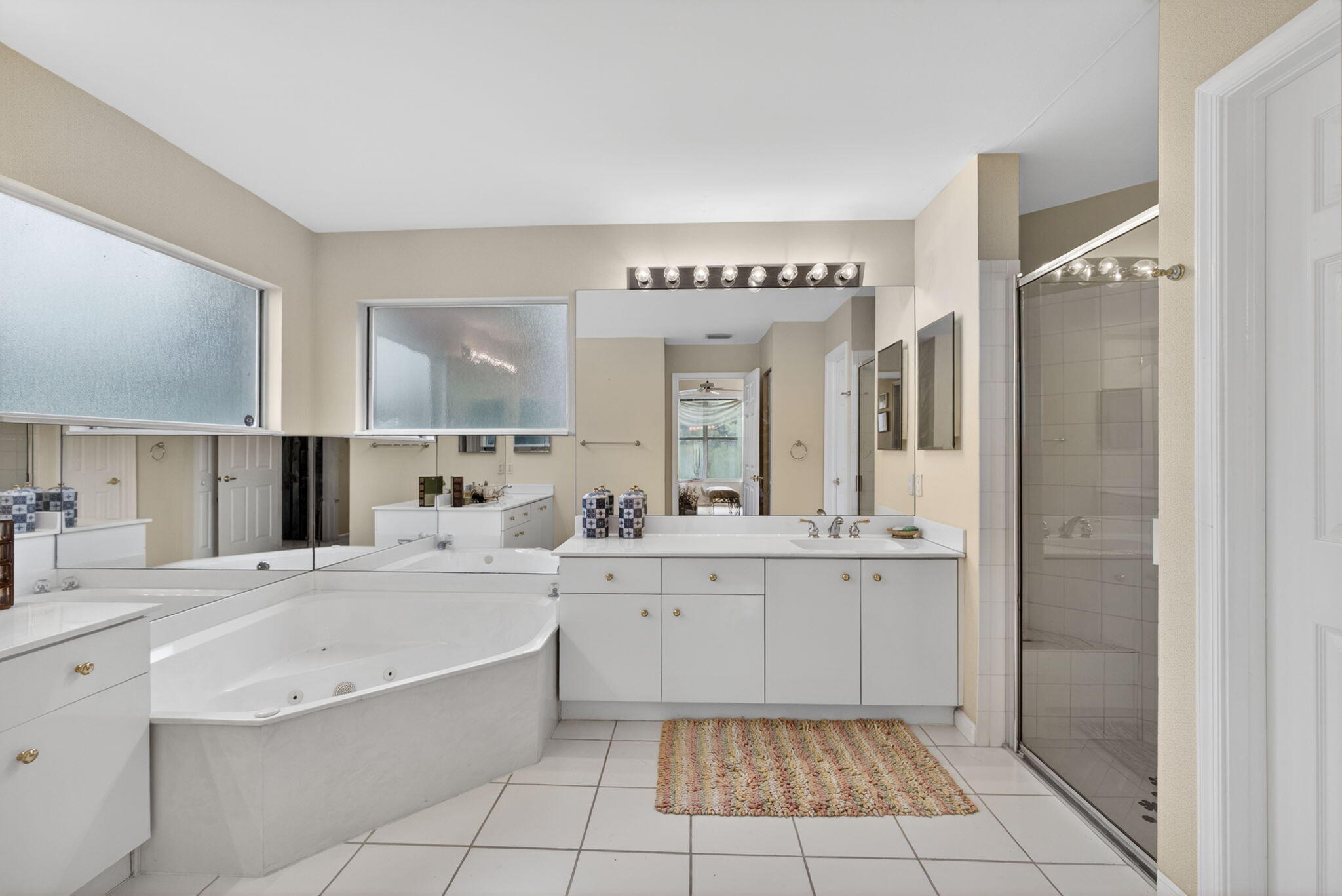 WATERS EDGE - Residential