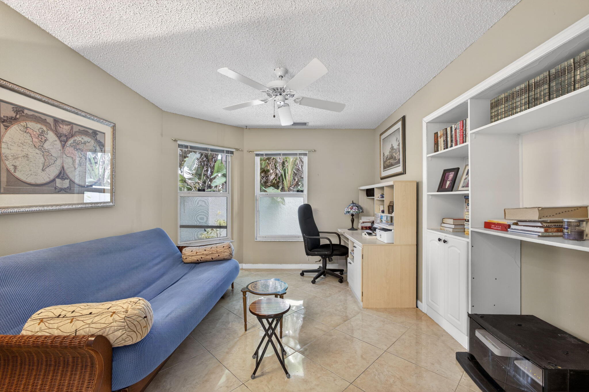 WATERS EDGE - Residential