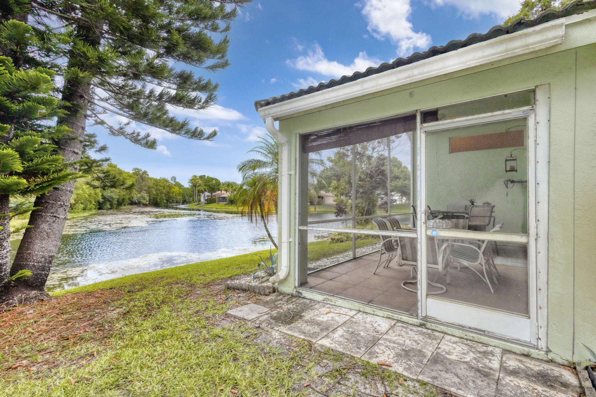 WATERS EDGE - Residential