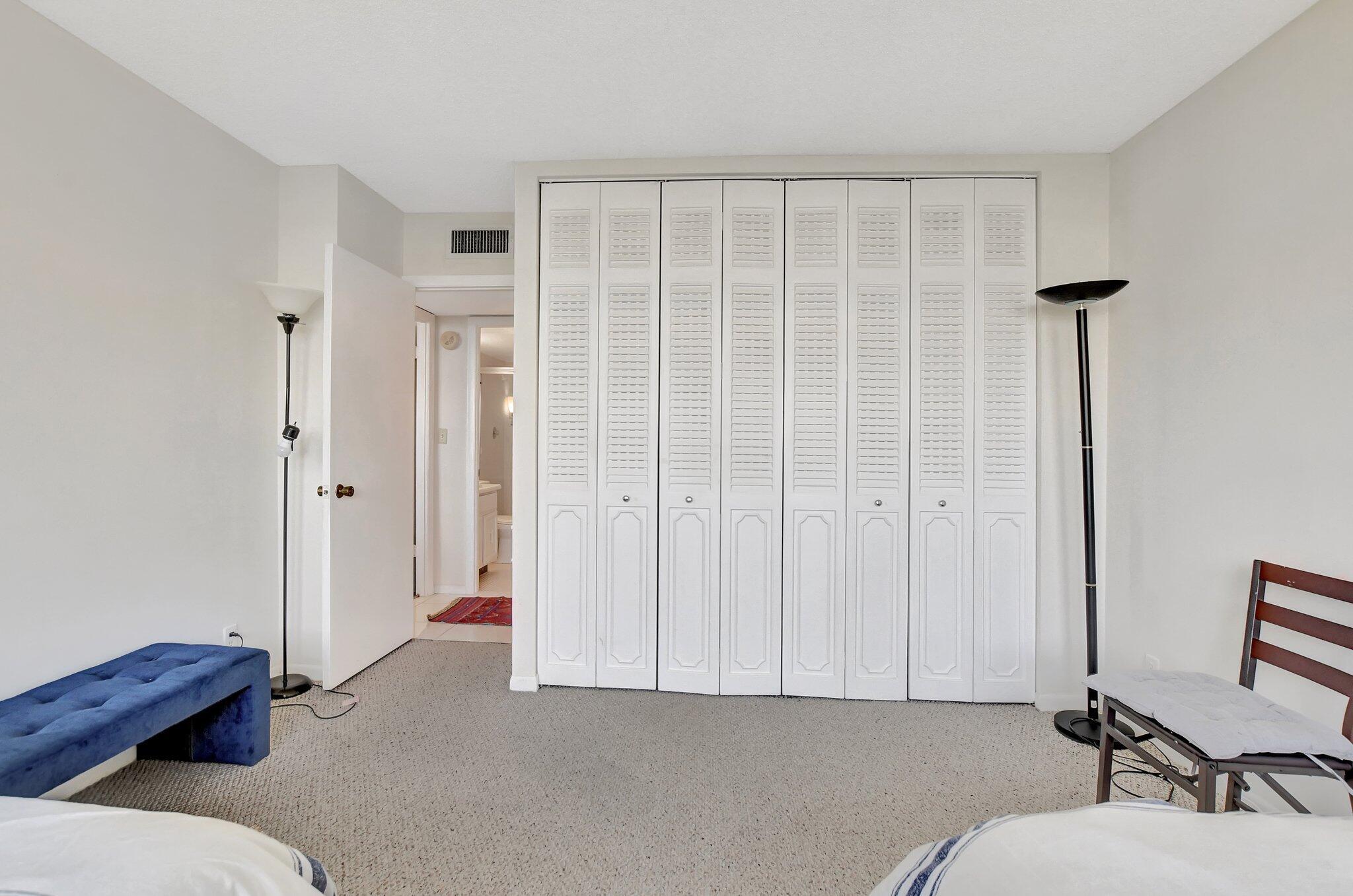 BOCA TOWERS CONDO PORTION - Residential Lease