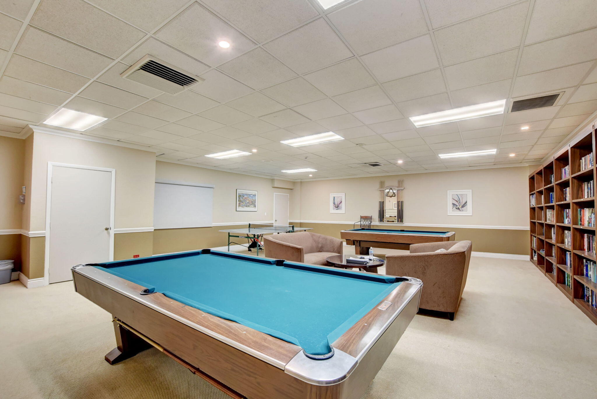 BOCA TOWERS CONDO PORTION - Residential Lease