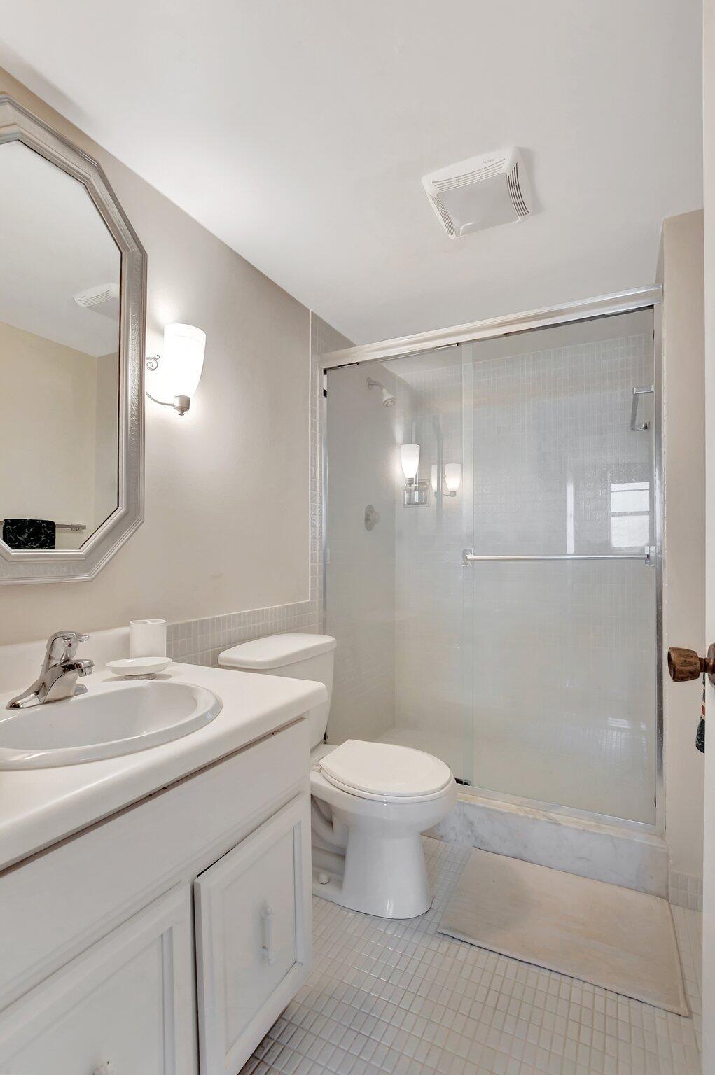 BOCA TOWERS CONDO PORTION - Residential Lease