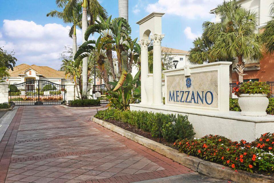 MEZZANO CONDO - Residential Lease
