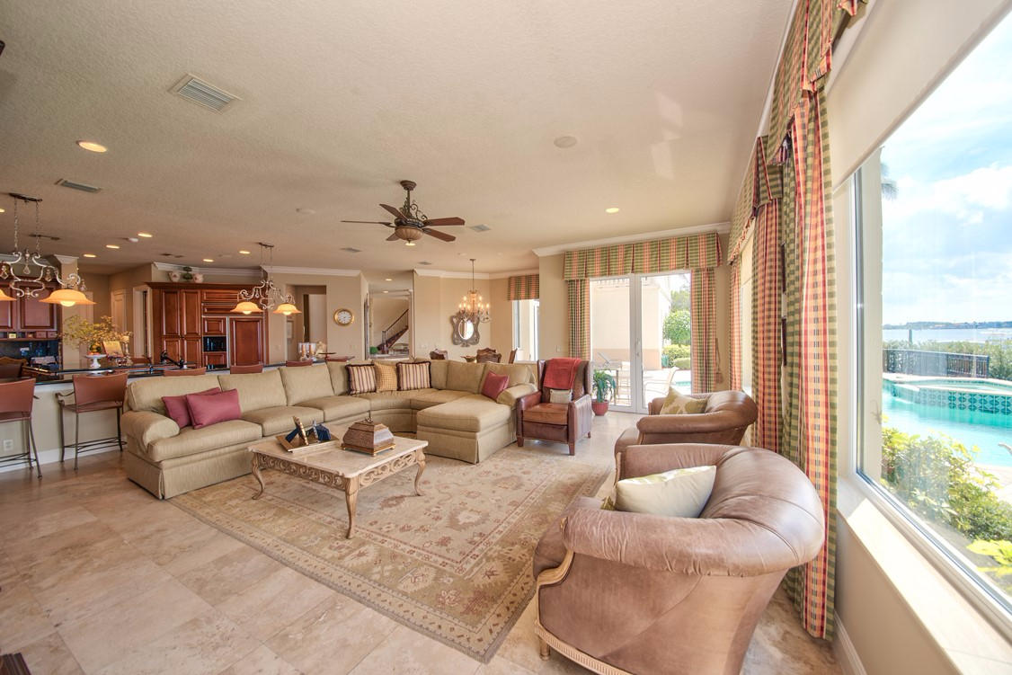 POINT MANALAPAN 9 - Residential