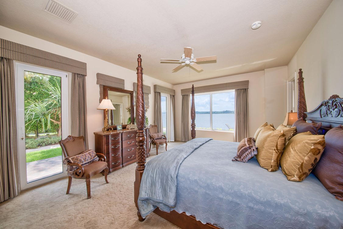 POINT MANALAPAN 9 - Residential