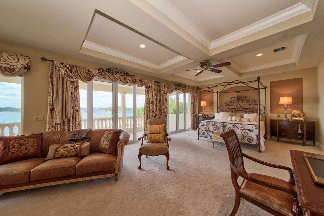 POINT MANALAPAN 9 - Residential