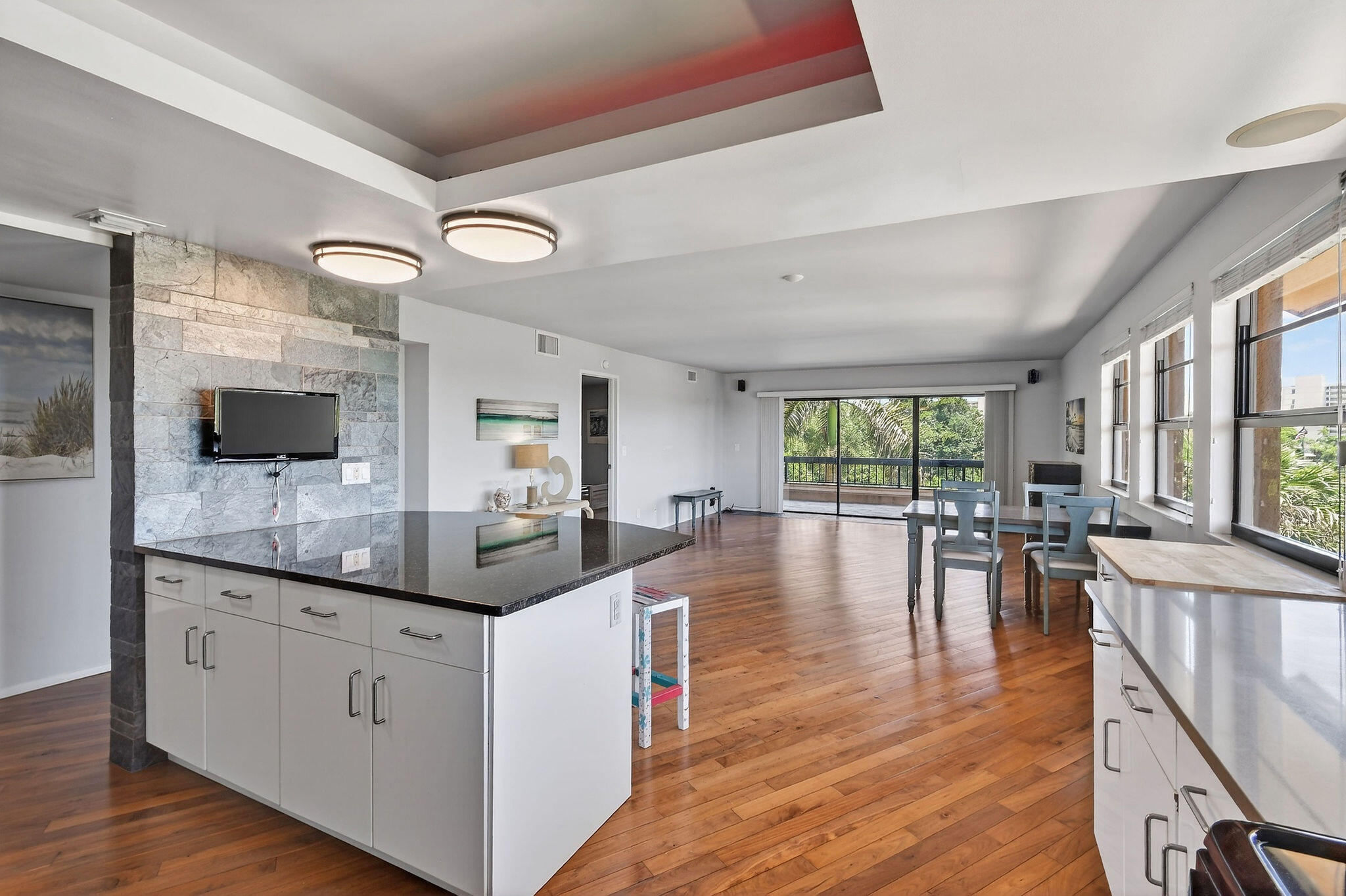 MARINA BAY CONDO - Residential