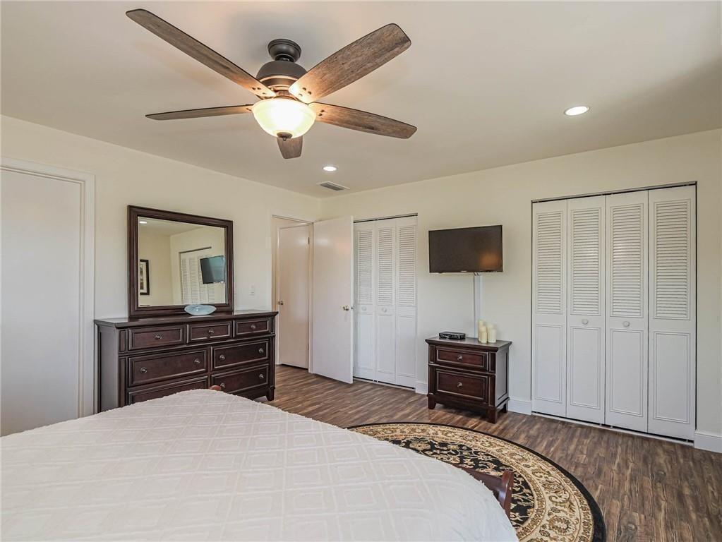 VISTA ROYALE PHASE IV BLDGS 83-111 - Residential Lease