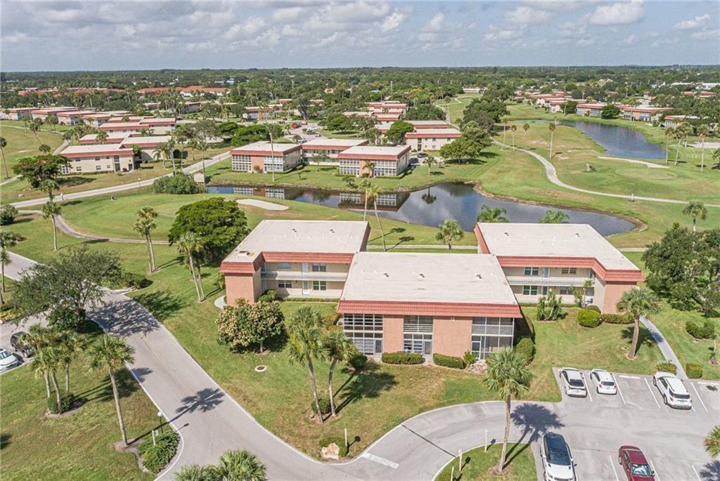 VISTA ROYALE PHASE IV BLDGS 83-111 - Residential Lease