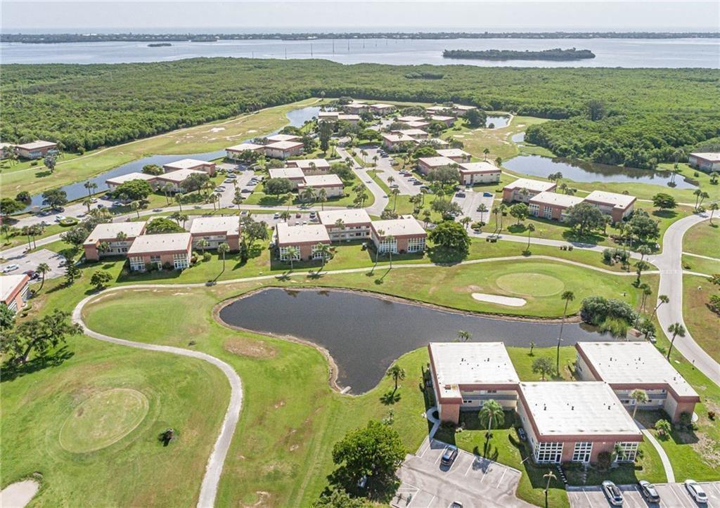 VISTA ROYALE PHASE IV BLDGS 83-111 - Residential Lease