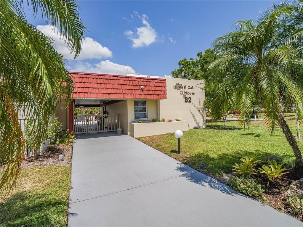 VISTA ROYALE PHASE IV BLDGS 83-111 - Residential Lease