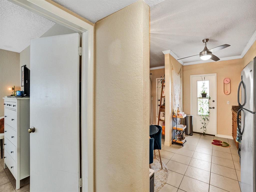 HILLCREST OF POMPANO CONDO - Residential Lease