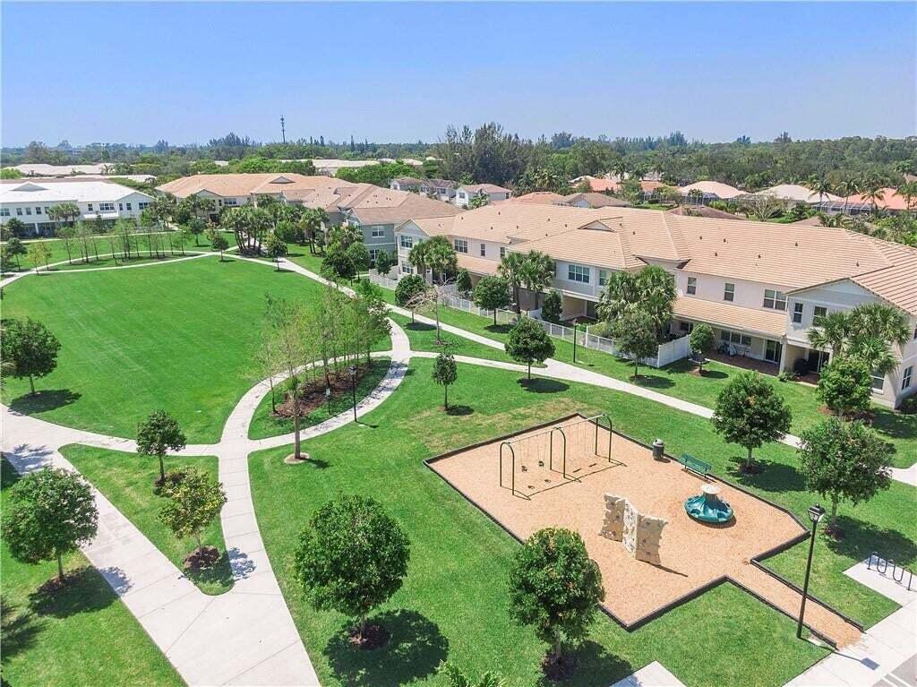 PARK CENTRAL - Residential Lease