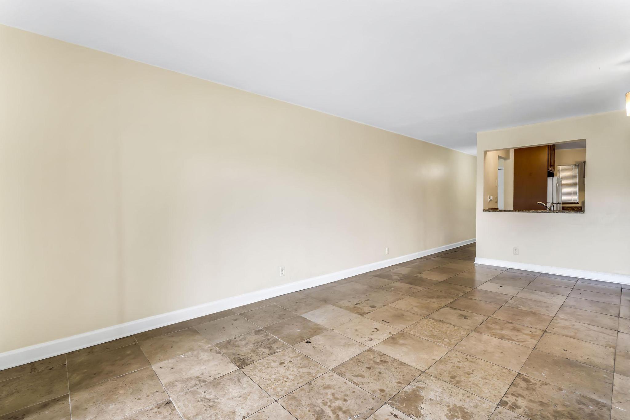 ISLAND CLUB AT CORAL SPRINGS - Residential Lease