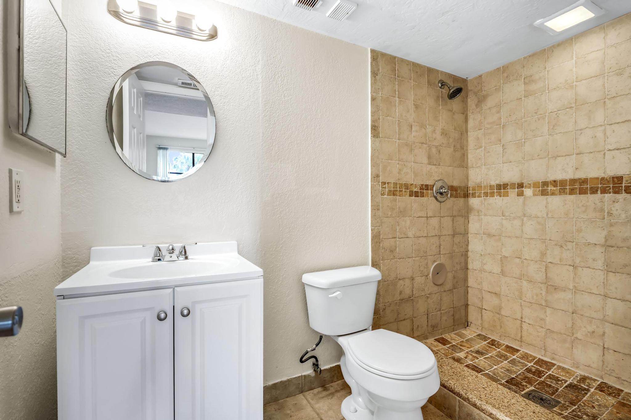 ISLAND CLUB AT CORAL SPRINGS - Residential Lease