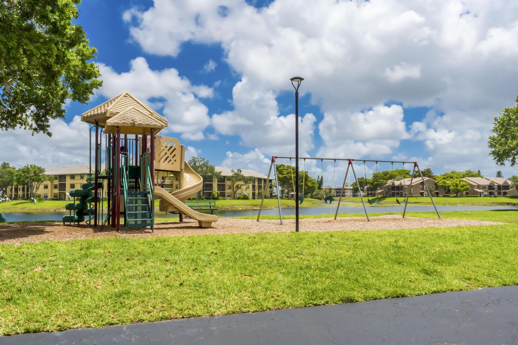 ISLAND CLUB AT CORAL SPRINGS - Residential Lease