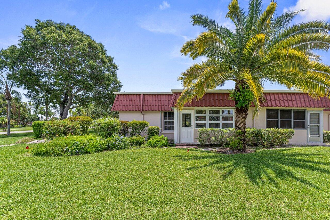 Located in the vibrant and social 55+ community of Covered Bridge, this corner home offers the perfect functional layout to reimage the space to the home of your dreams. Two spacious bedrooms and two full bathrooms, great for a winter retreat, full time resident or investors. Your new home is in walking distance to the pool, clubhouse and tennis. Located close to dining and shopping.