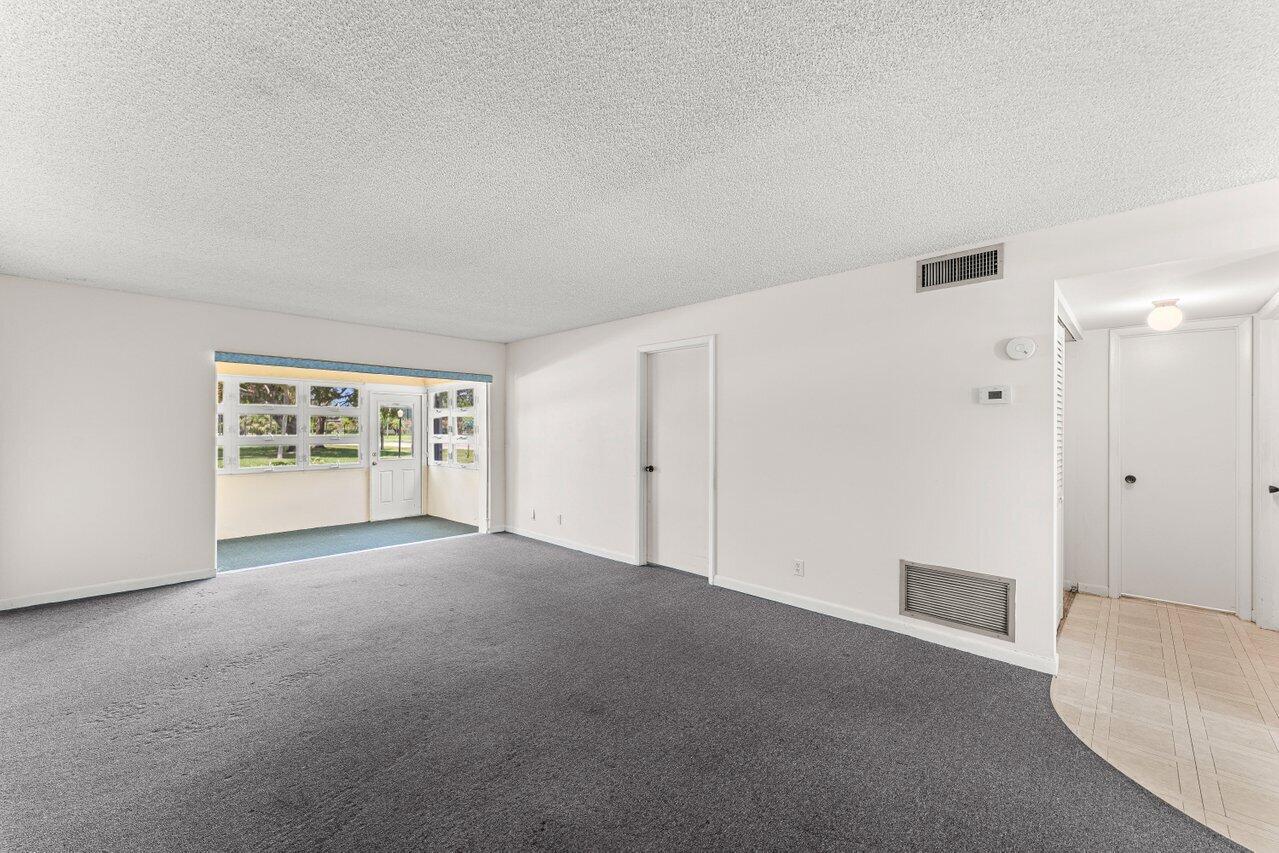 COVERED BRIDGE CONDO - Residential