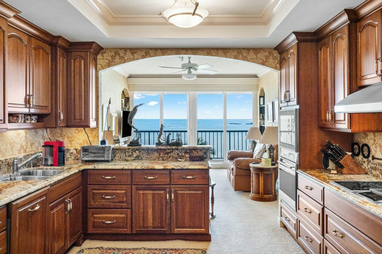 Sailfish Point - Residential