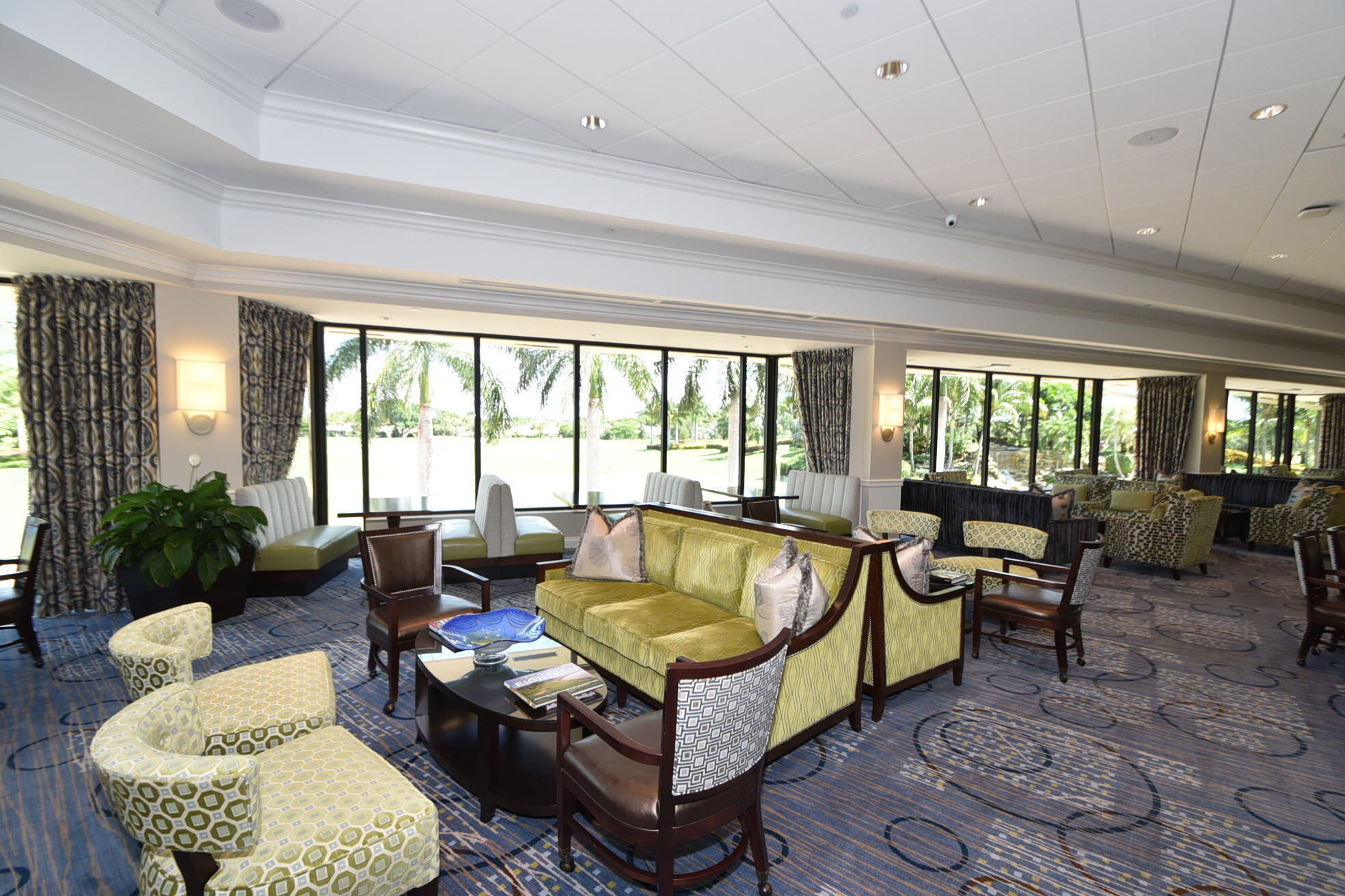 GLENEAGLES CONDO V - Residential