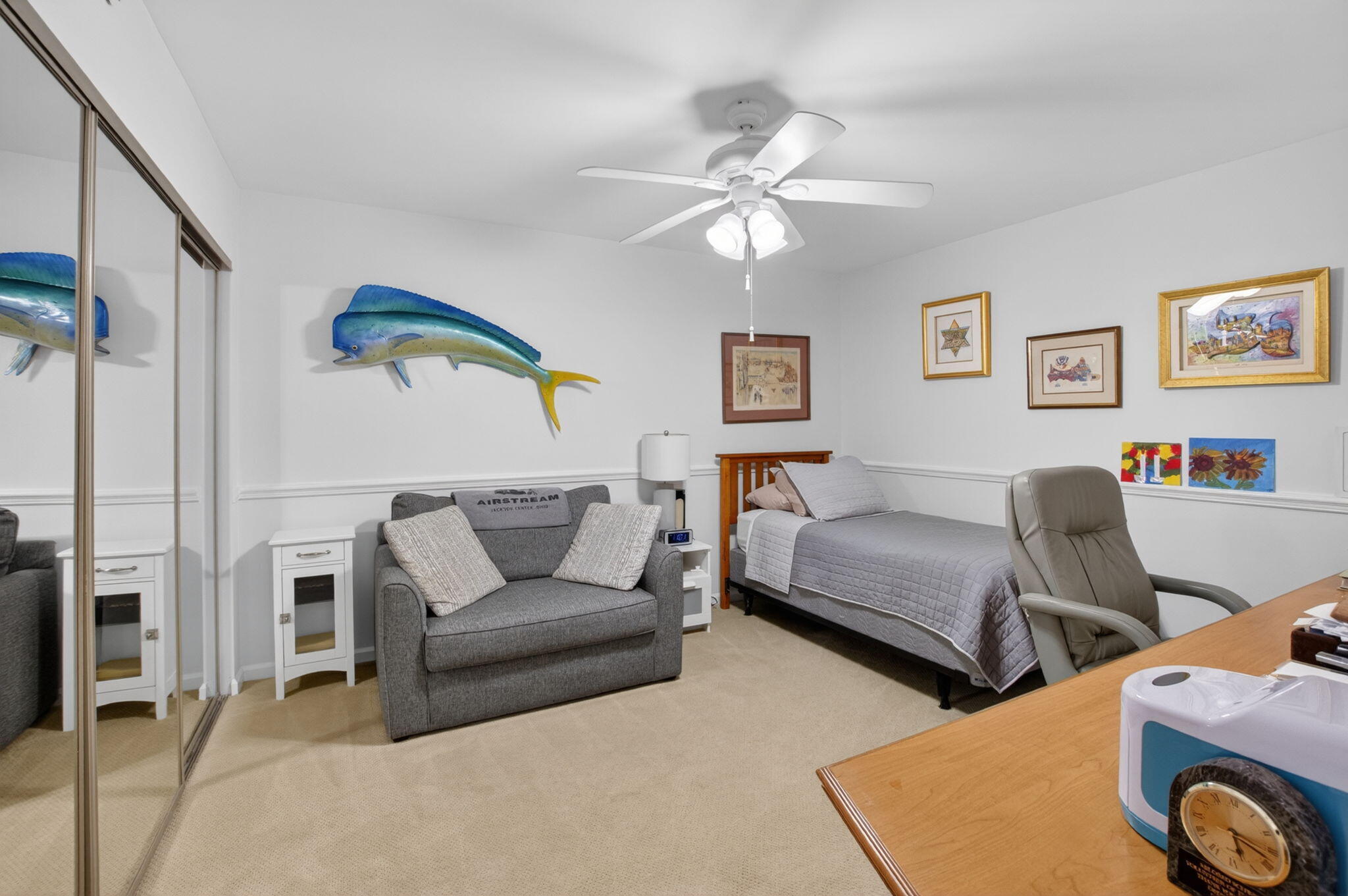 GLENEAGLES CONDO V - Residential