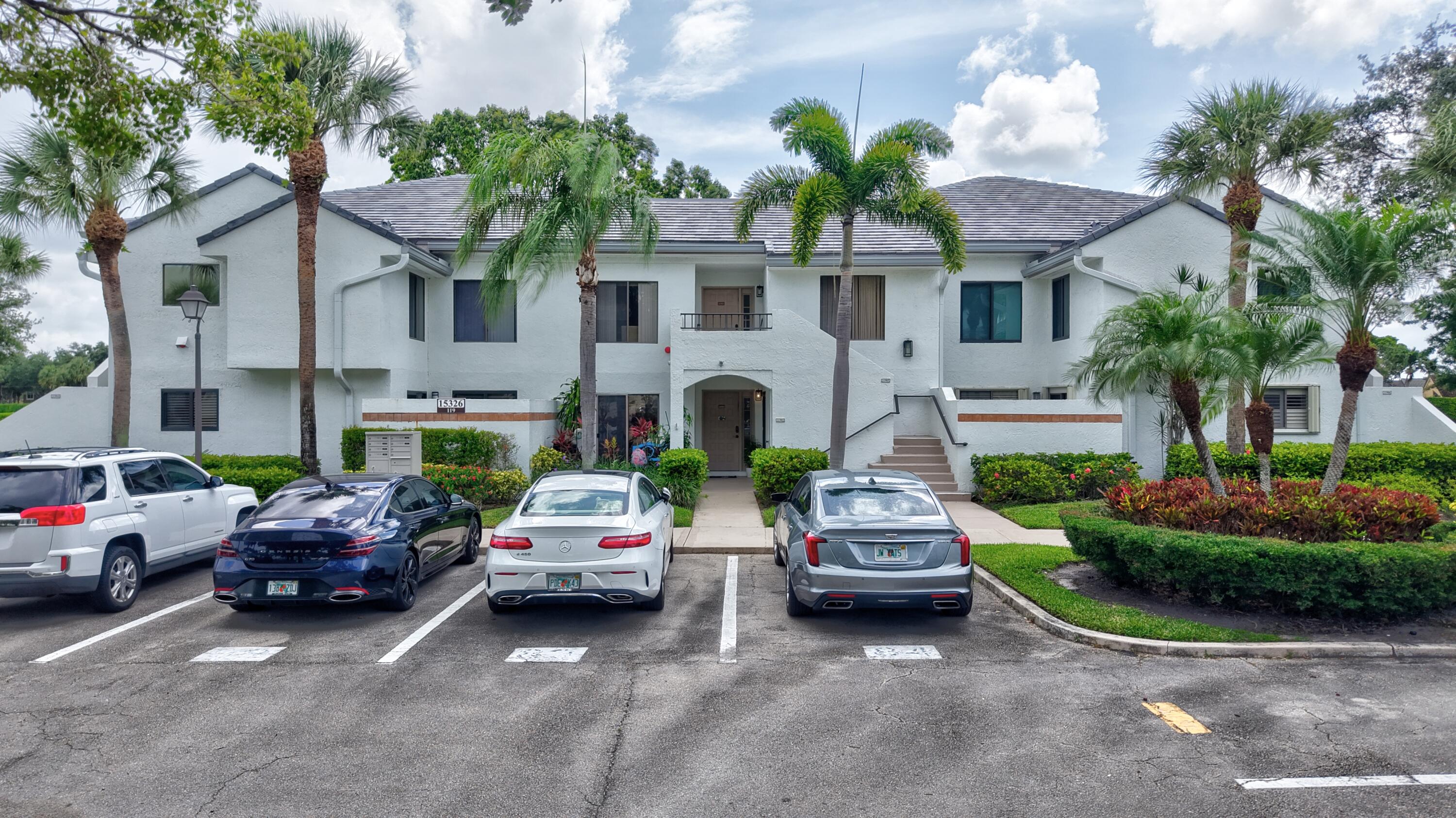 GLENEAGLES CONDO V - Residential