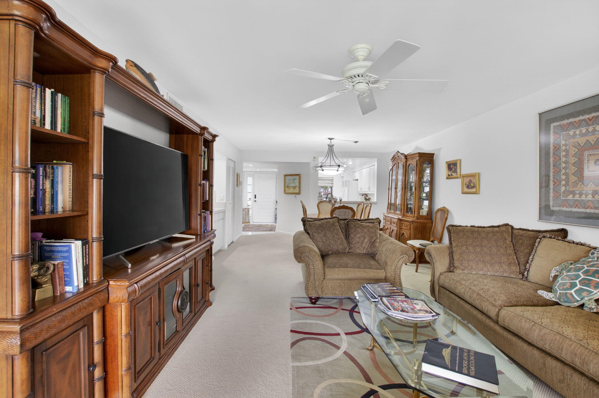 GLENEAGLES CONDO V - Residential