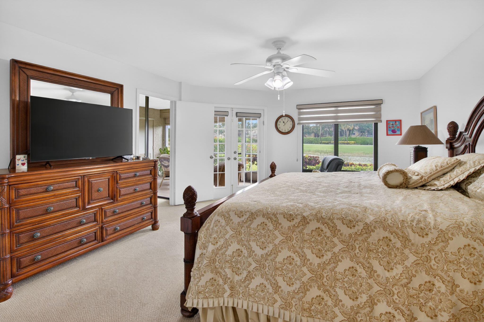 GLENEAGLES CONDO V - Residential