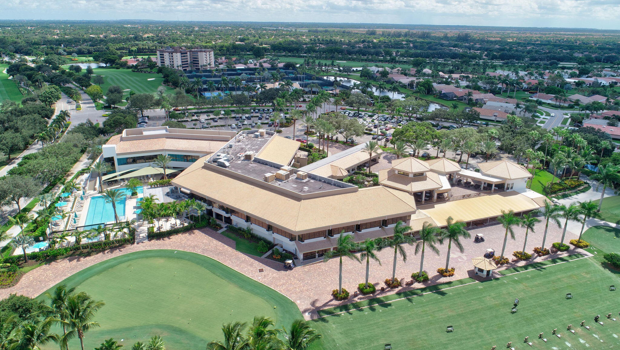 GLENEAGLES CONDO V - Residential