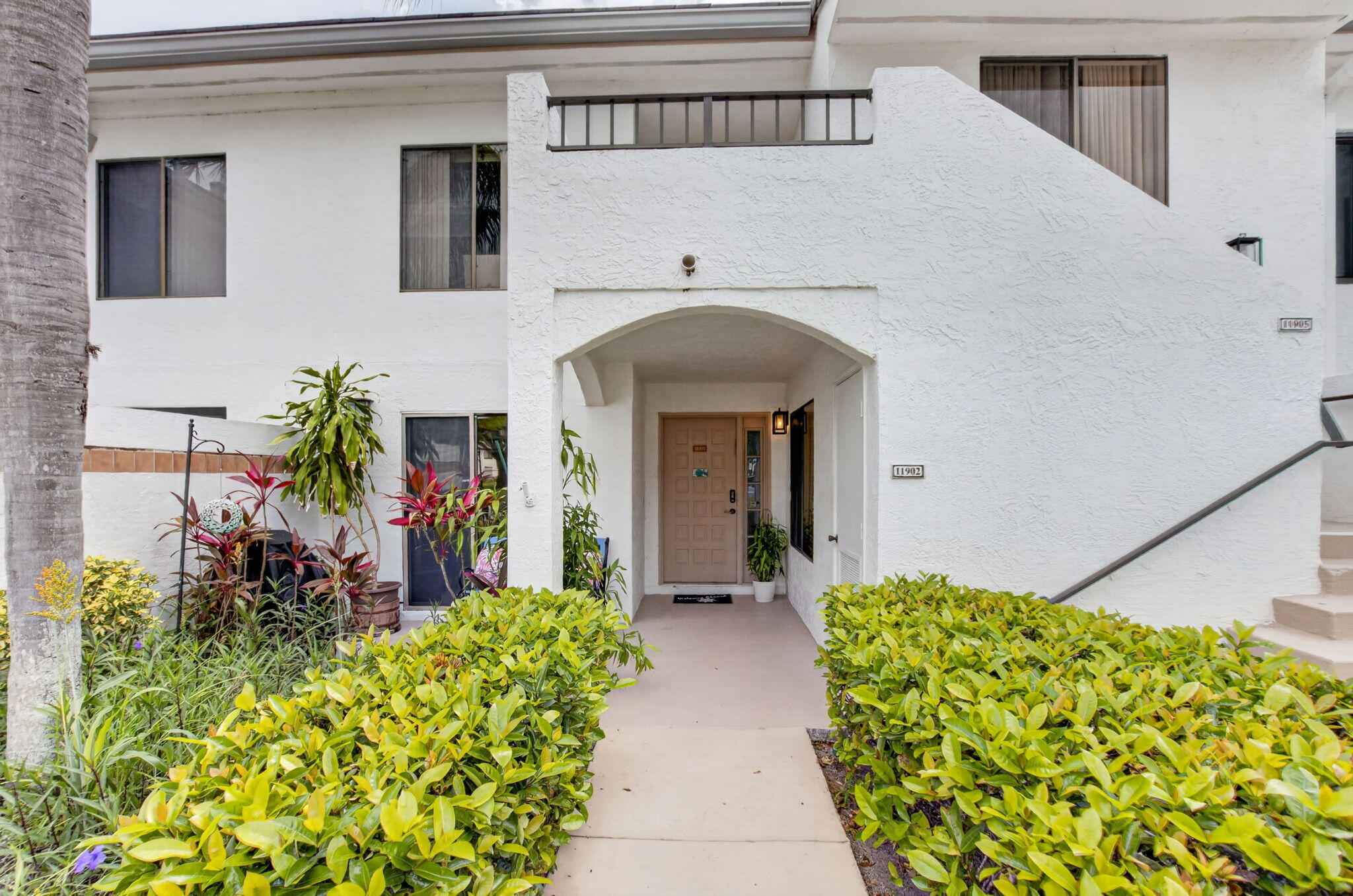 GLENEAGLES CONDO V - Residential