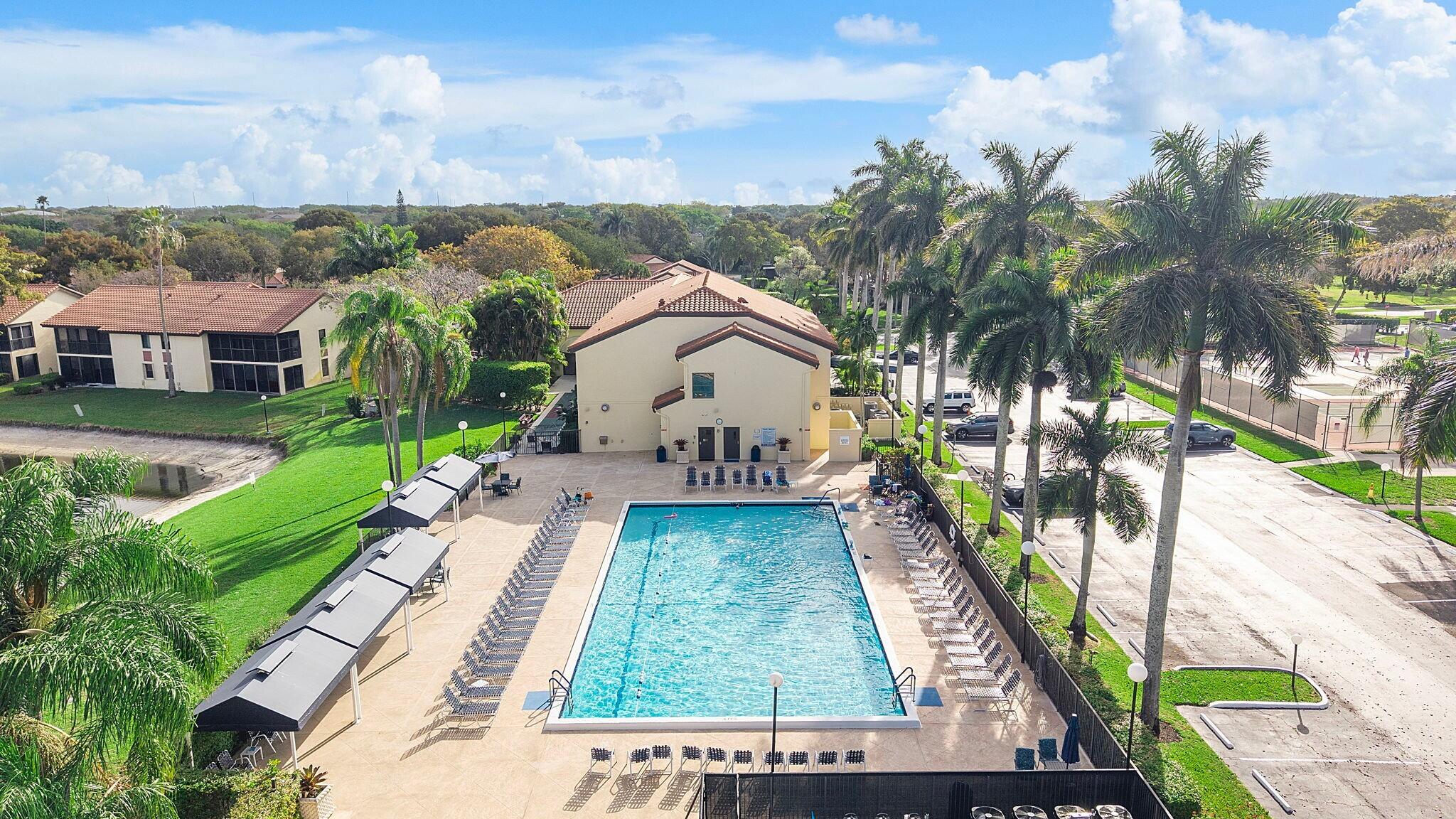 PALM CHASE LAKES CONDO - Residential