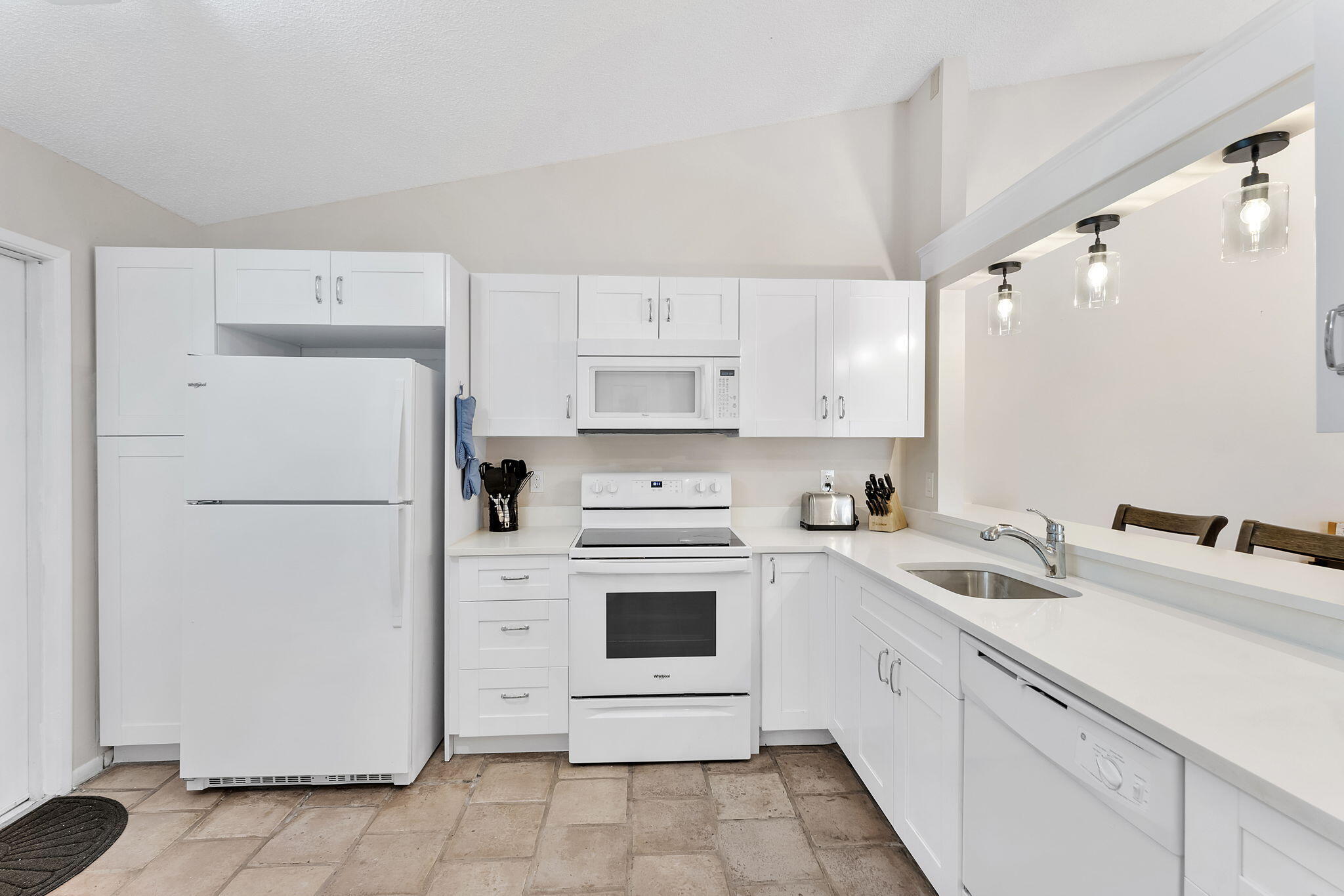 PALM CHASE LAKES CONDO - Residential