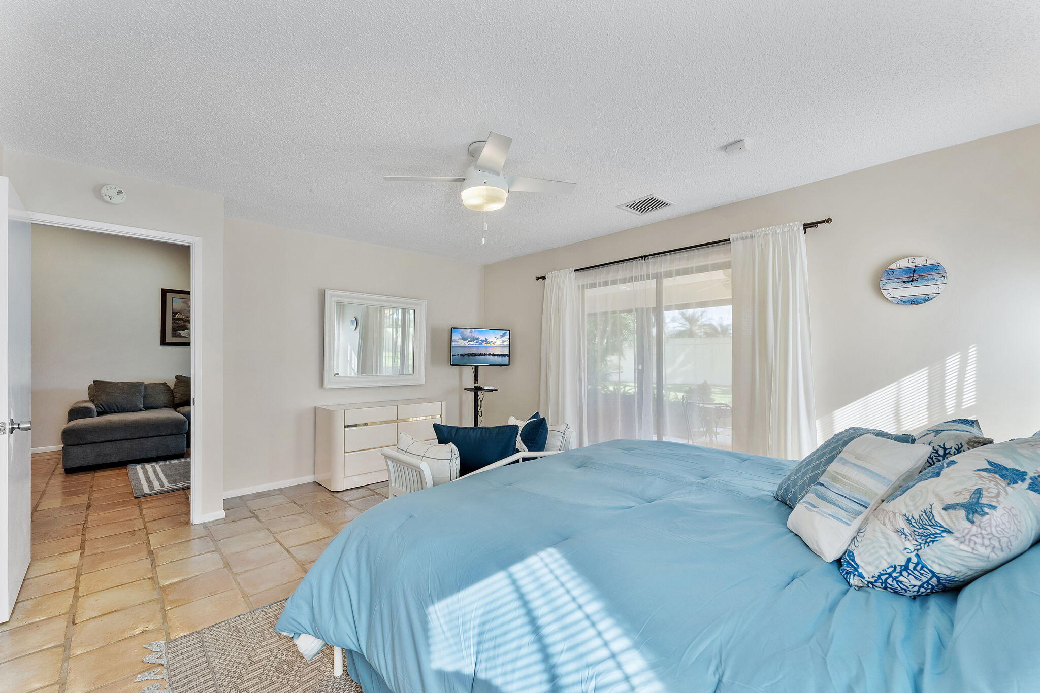 PALM CHASE LAKES CONDO - Residential