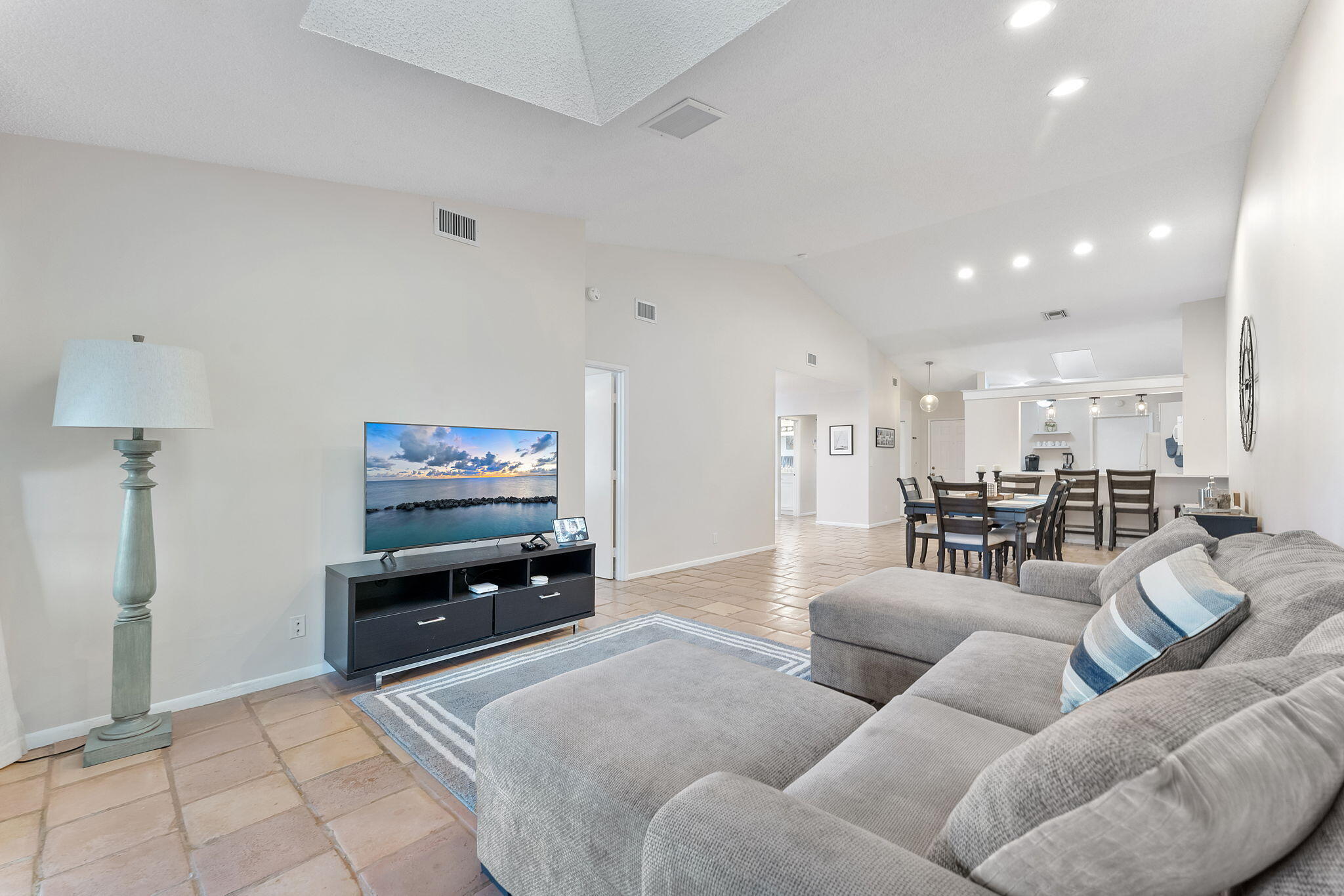 PALM CHASE LAKES CONDO - Residential