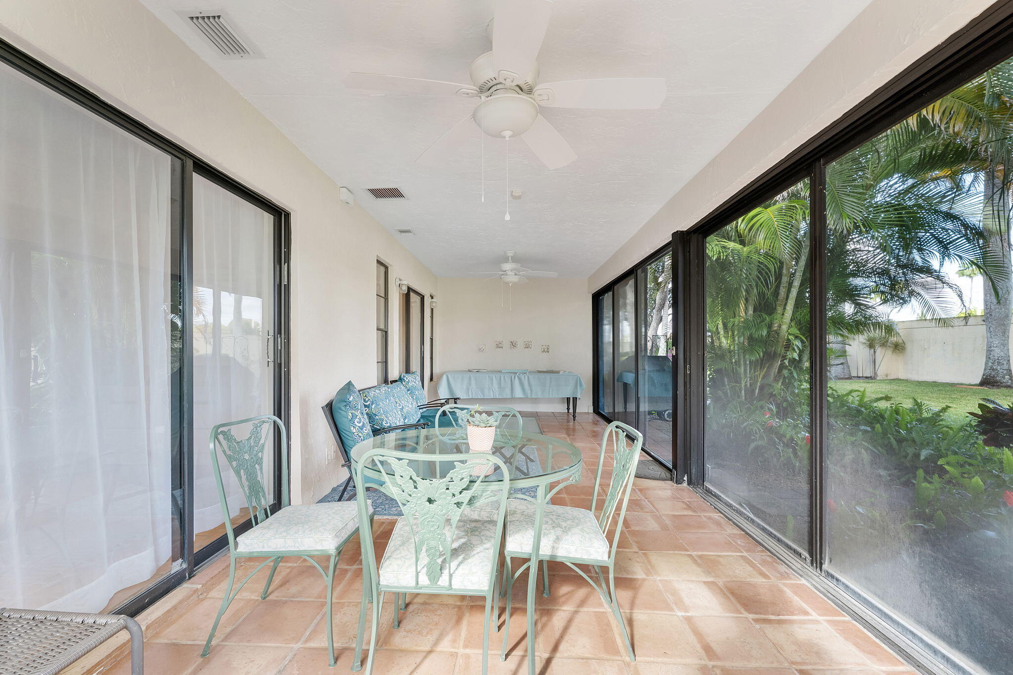 PALM CHASE LAKES CONDO - Residential
