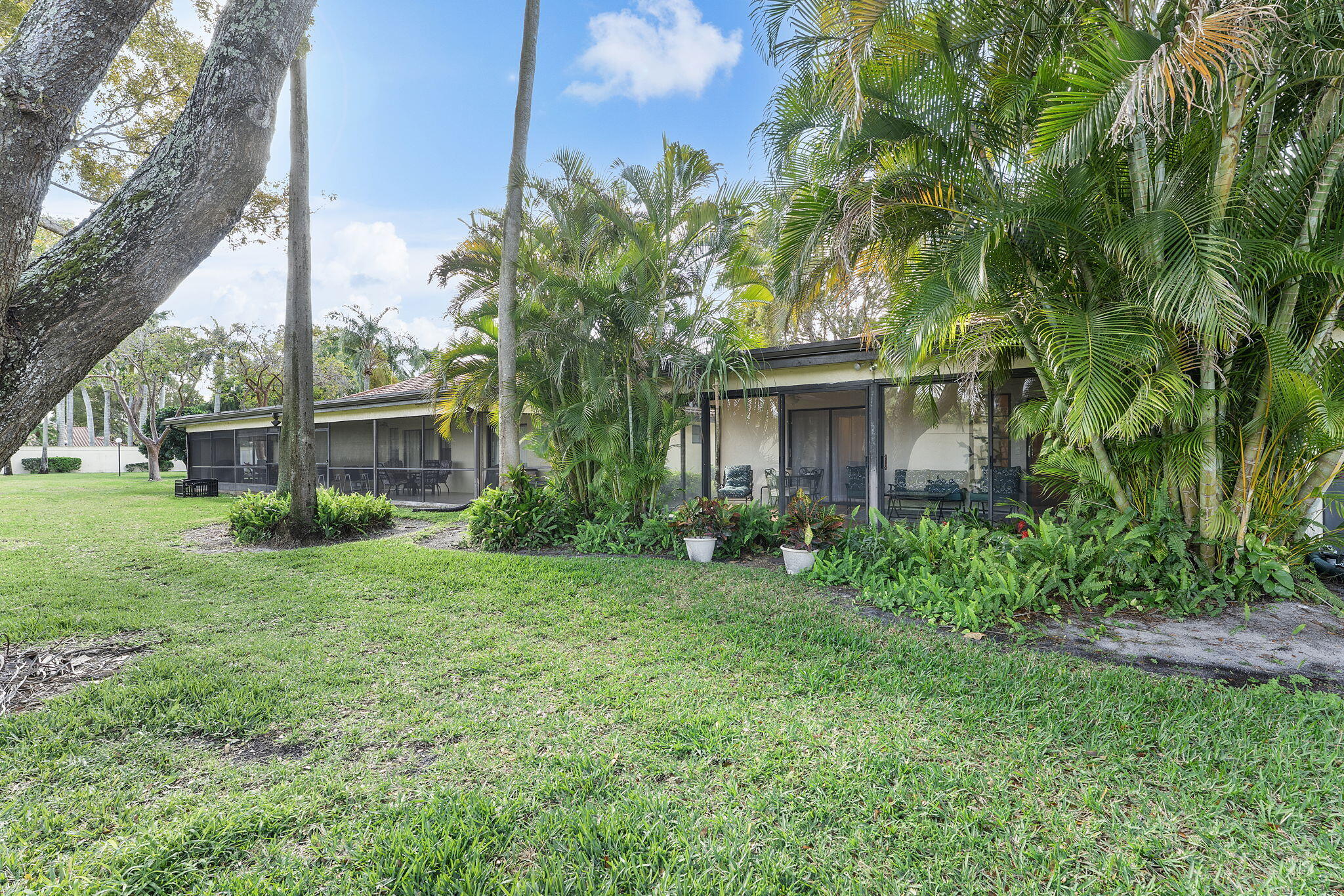 PALM CHASE LAKES CONDO - Residential