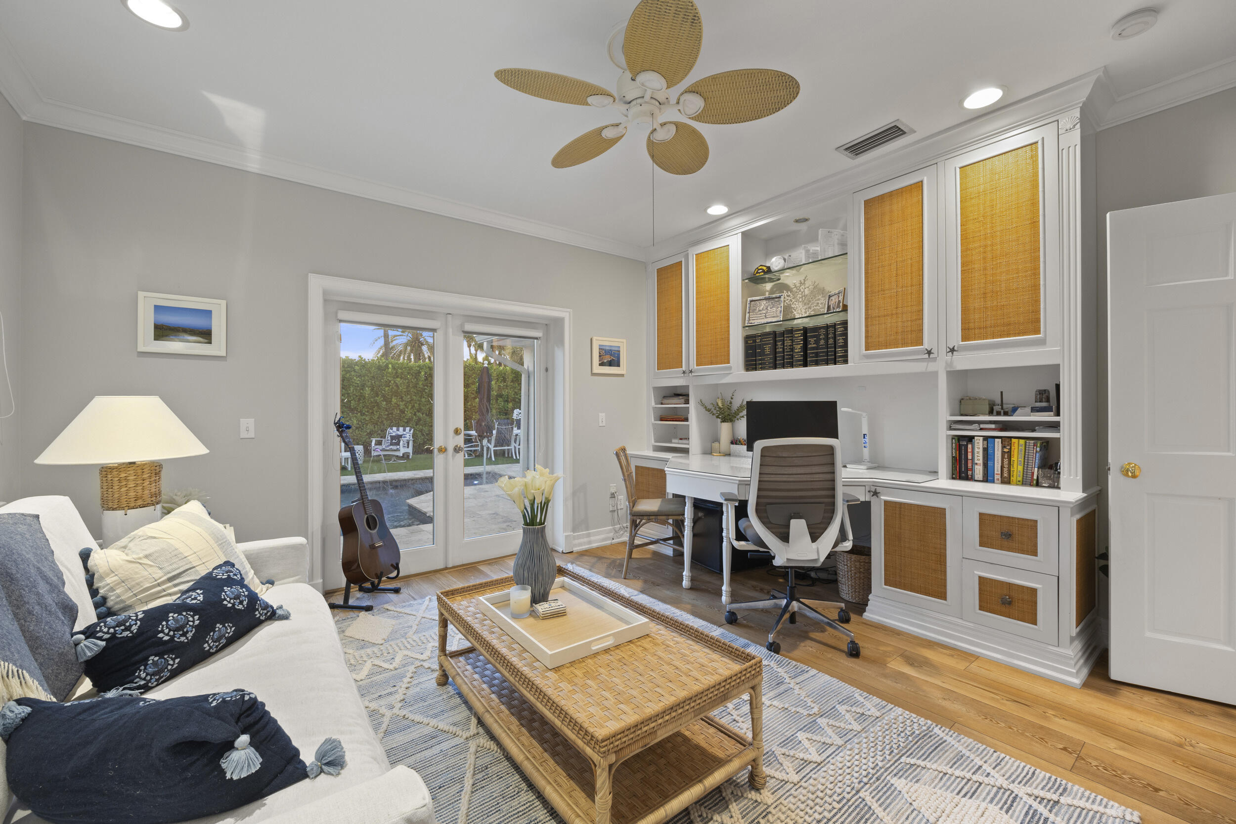 JUPITER INLET BEACH COLONY - Residential