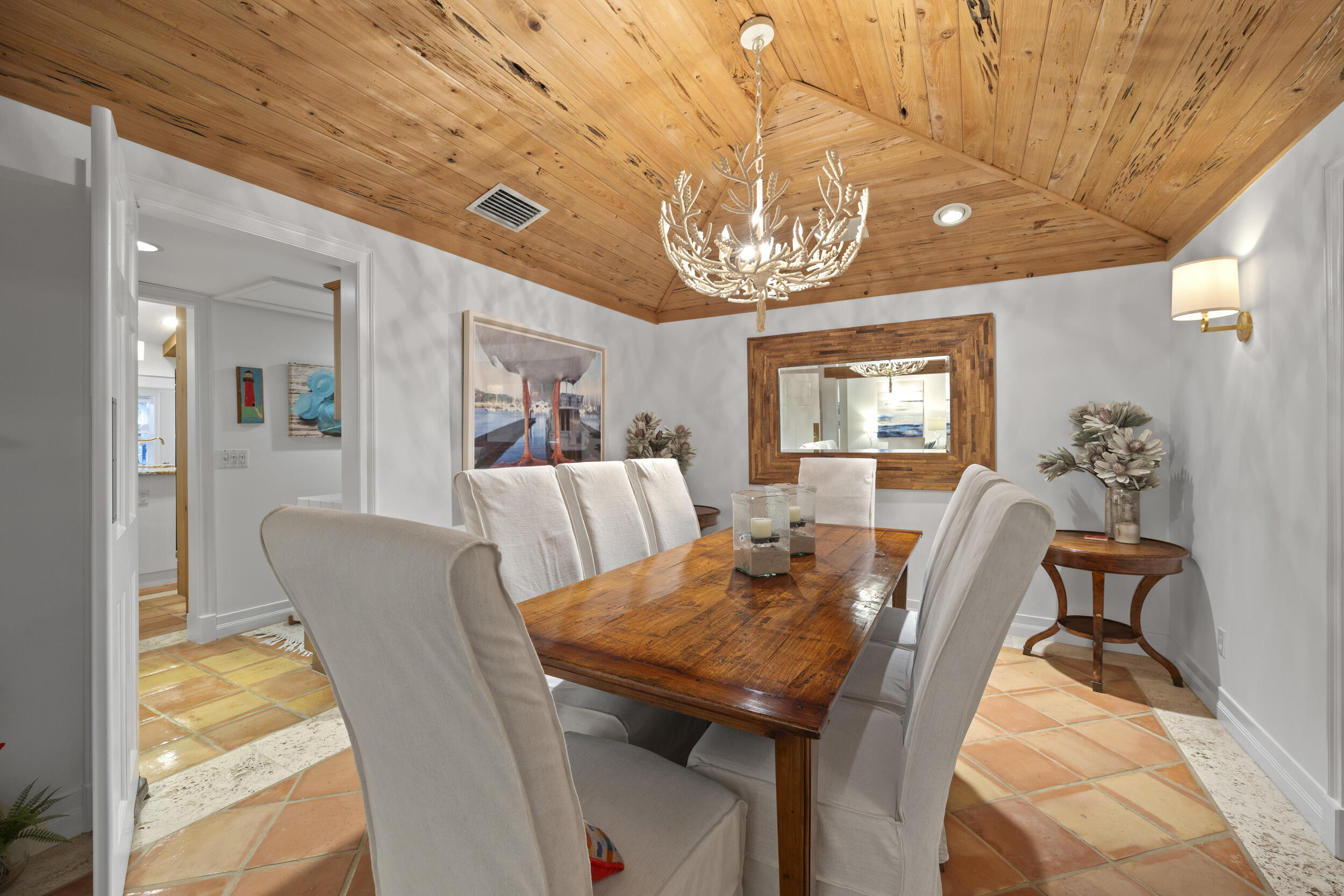 JUPITER INLET BEACH COLONY - Residential