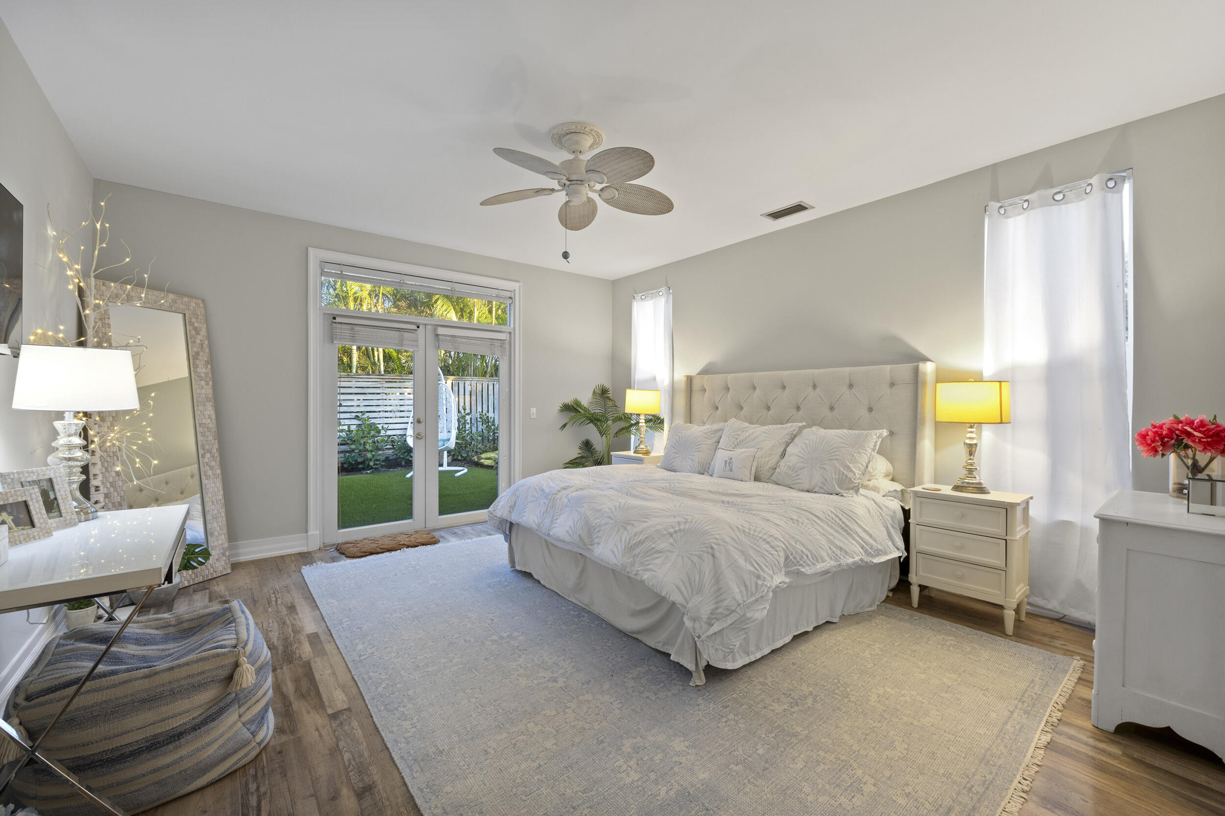 JUPITER INLET BEACH COLONY - Residential