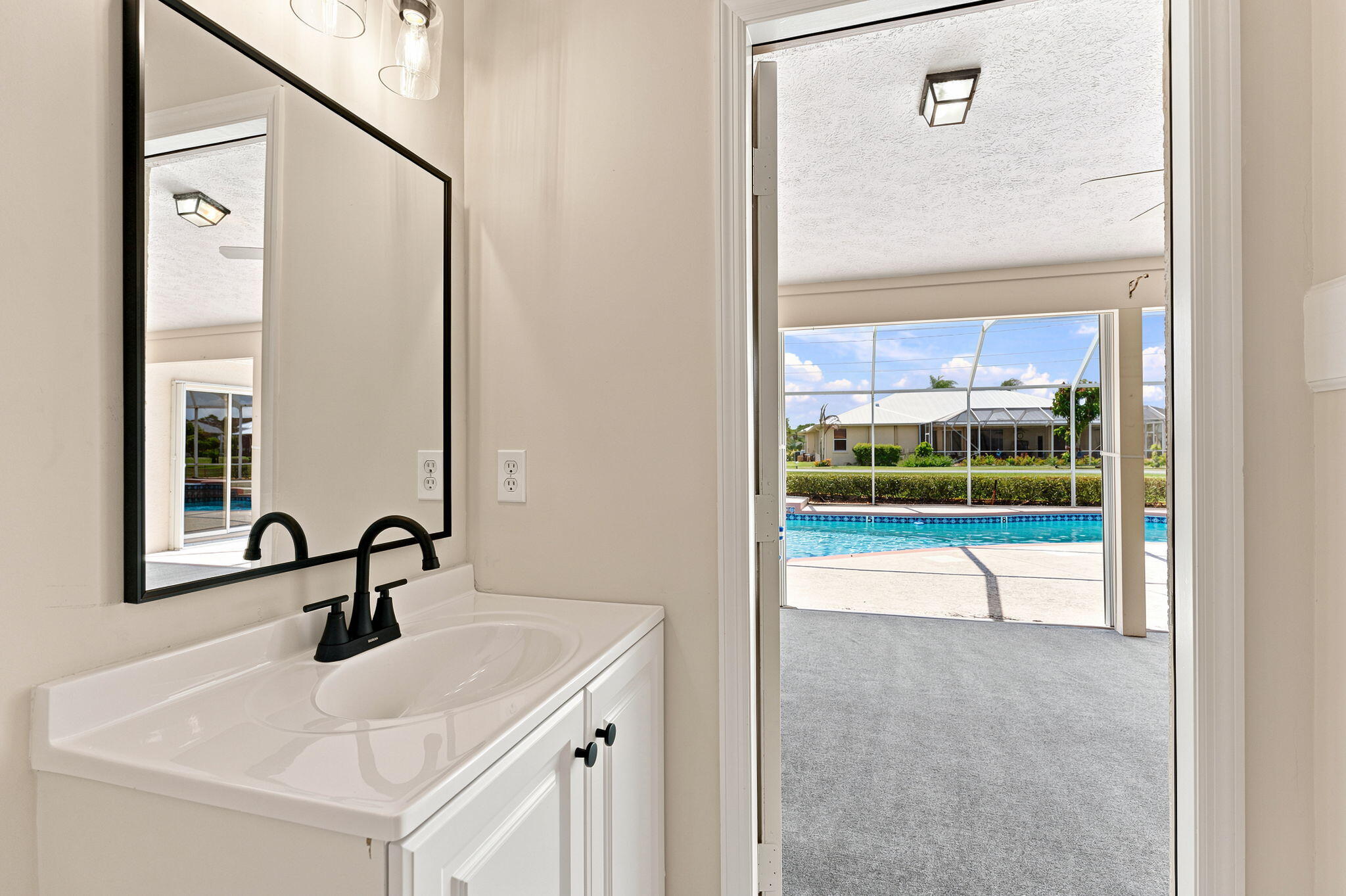PORT ST LUCIE SECTION 37 - Residential
