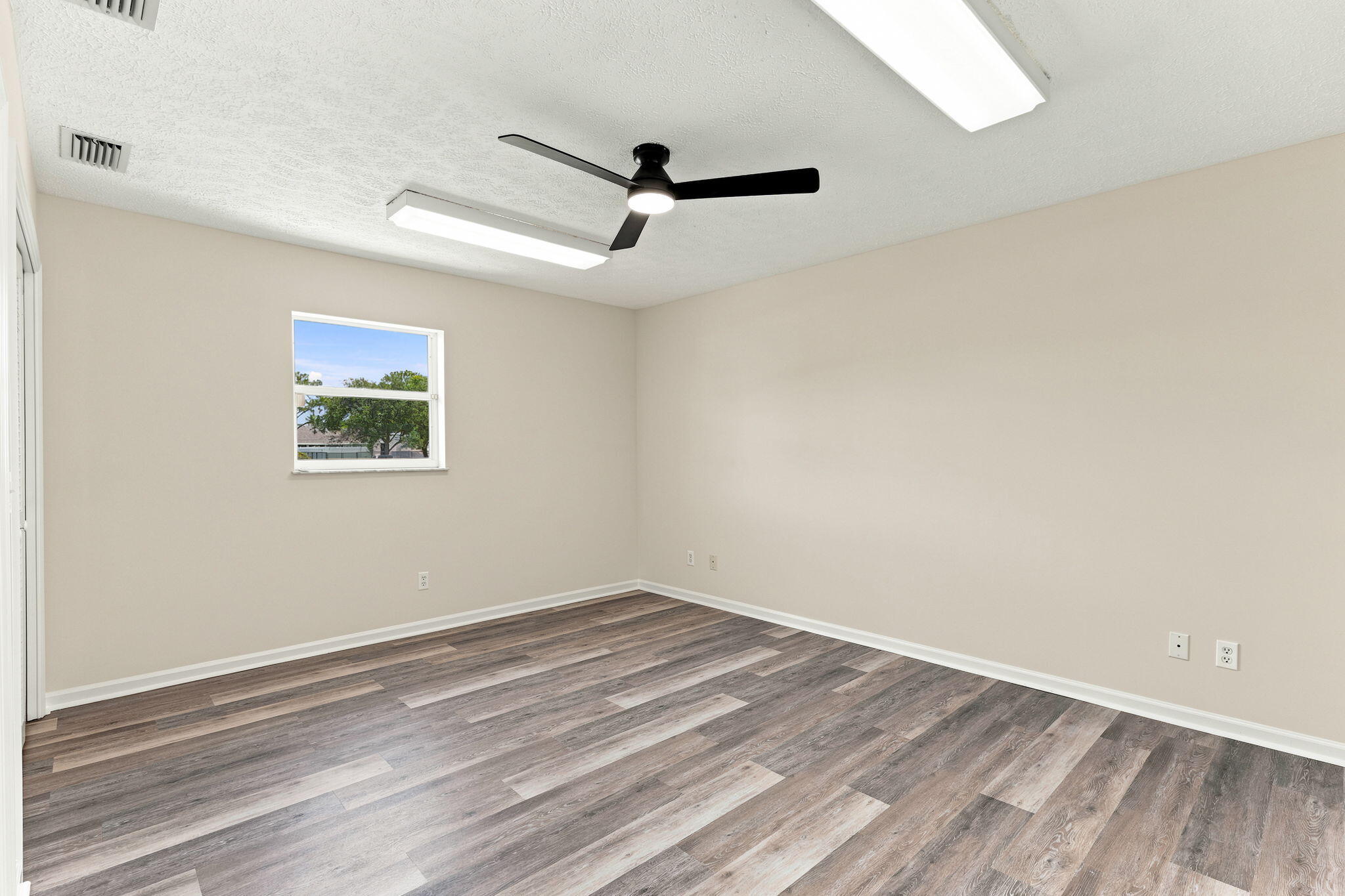 PORT ST LUCIE SECTION 37 - Residential
