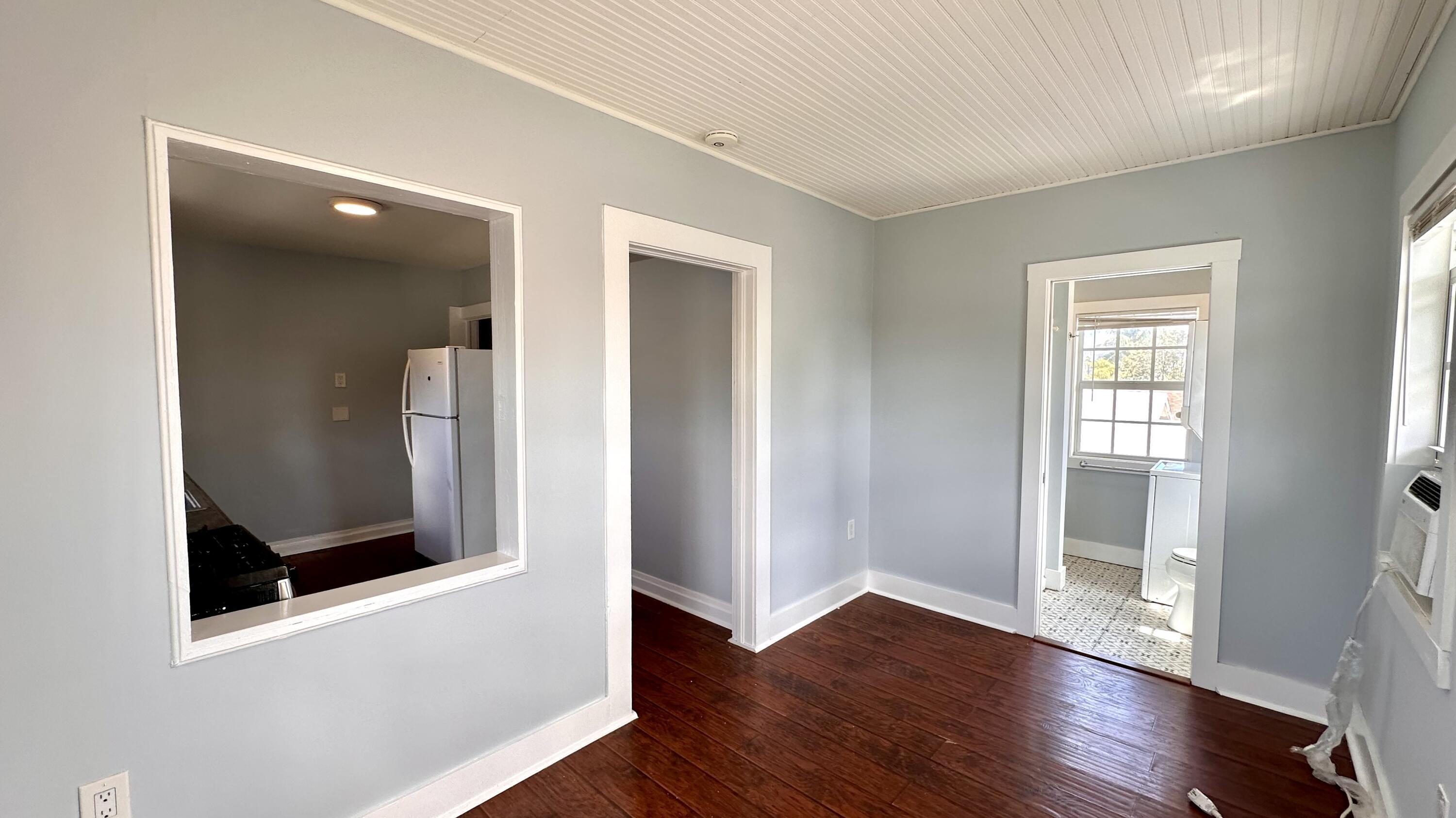 LAKE WORTH TOWN OF - Residential Lease