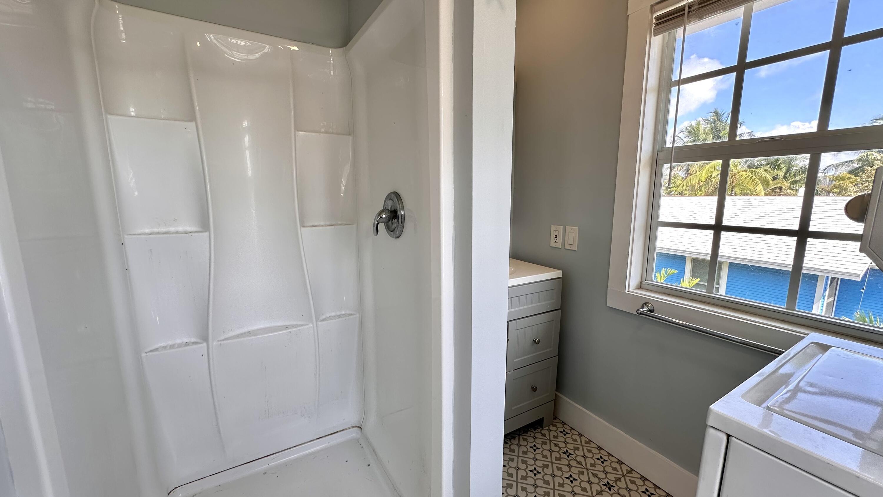 LAKE WORTH TOWN OF - Residential Lease