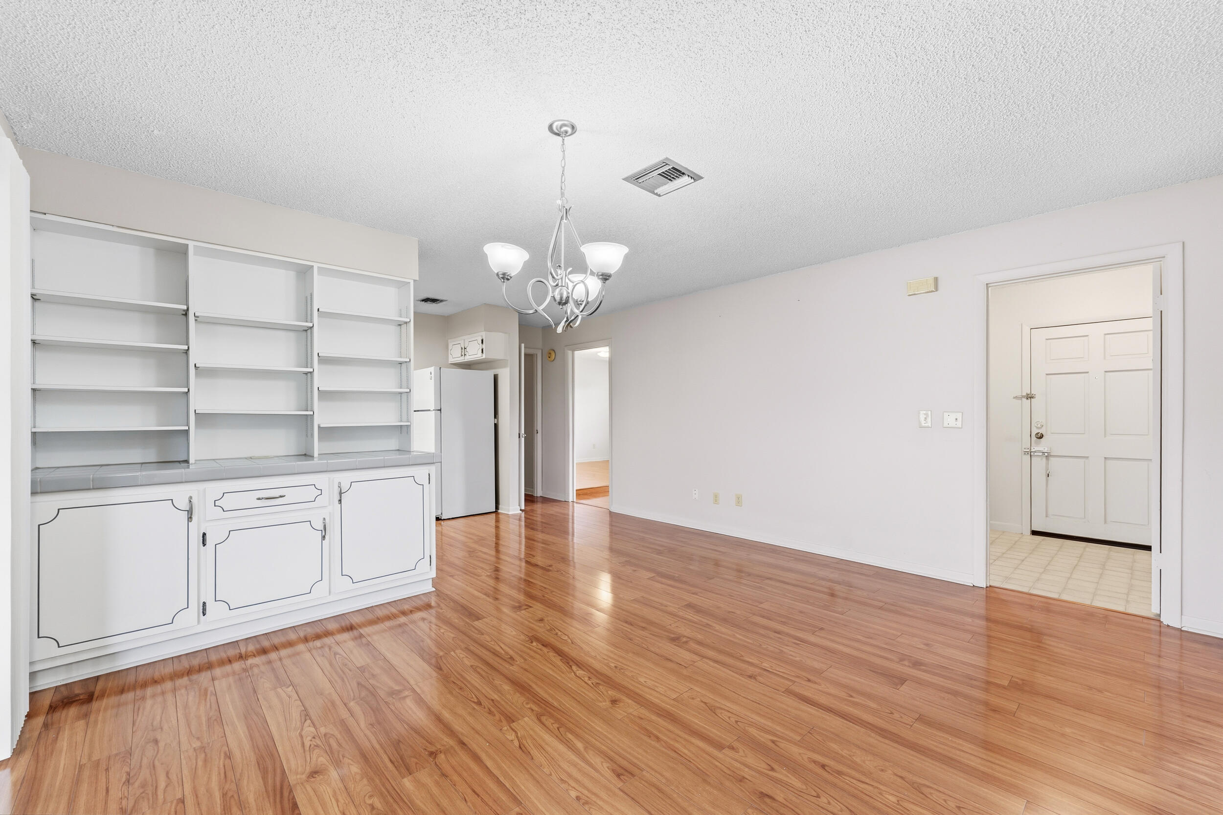 QUAIL ACRES - Residential
