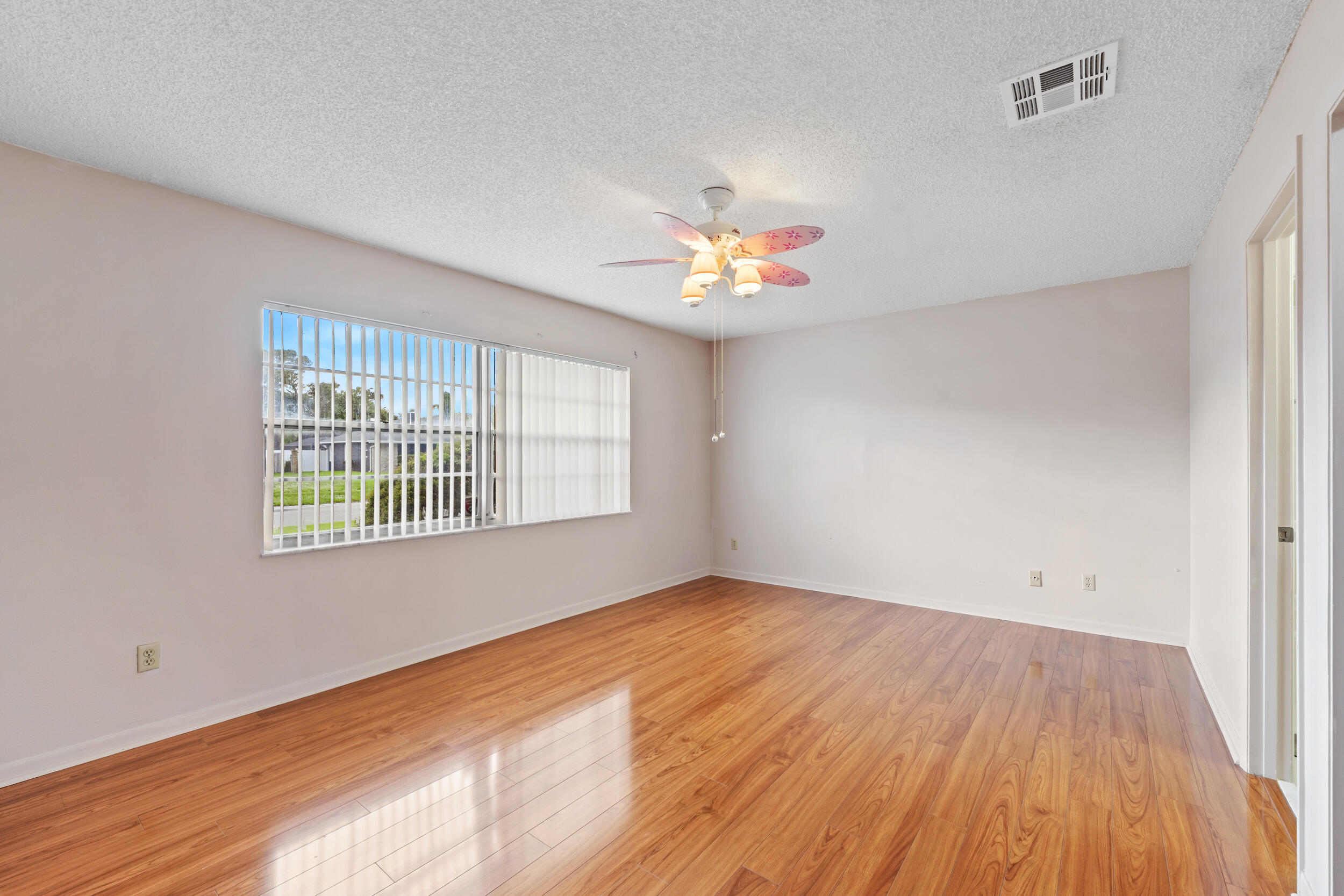 QUAIL ACRES - Residential