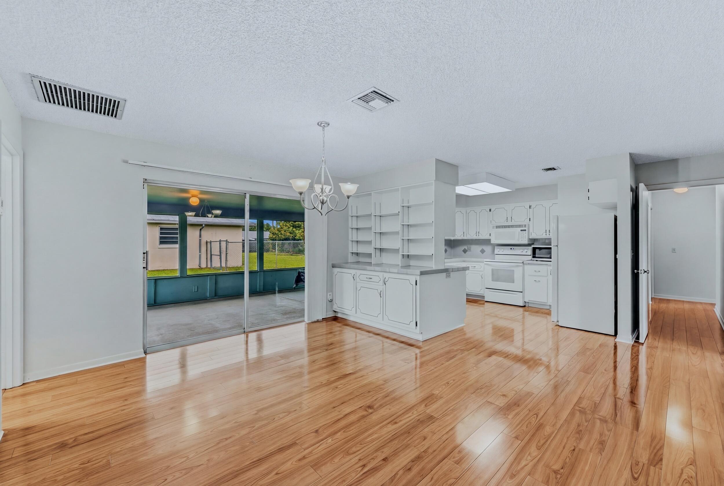 QUAIL ACRES - Residential