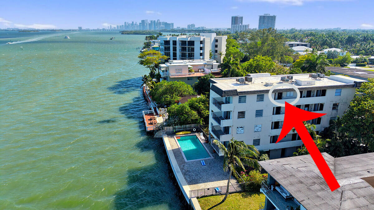 CHATEAU BISCAYNE CONDO - Residential